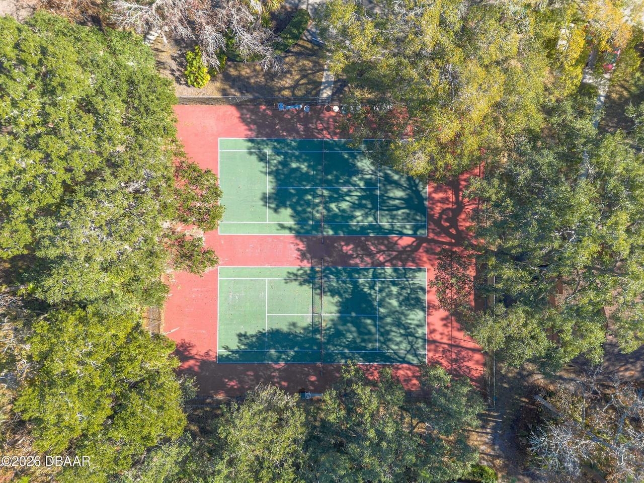 24 Pinehurst Pl - Photo 4 of 47