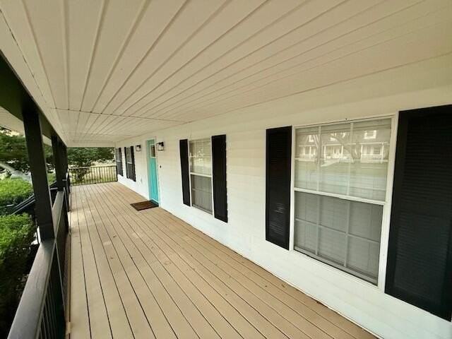 1003 Sandra Dr - Photo 2 of 48