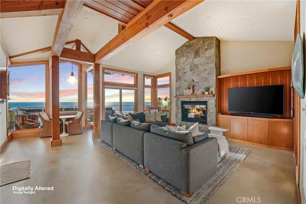 329 Boca Del Canon - Photo 2 of 43