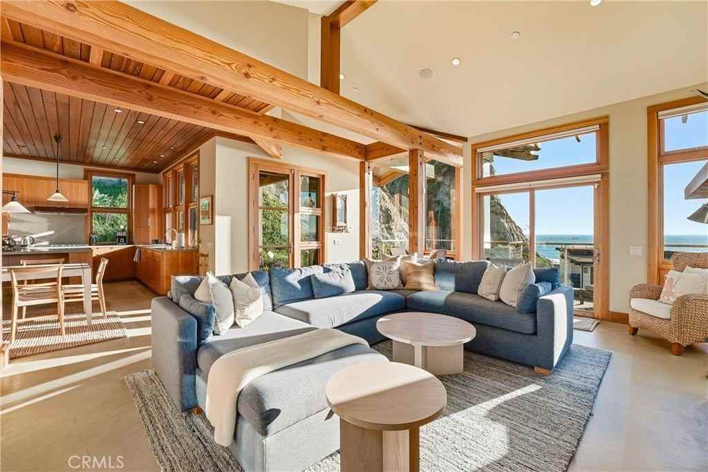 329 Boca Del Canon - Photo 6 of 43