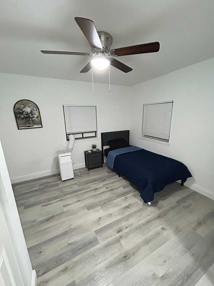 1605 North Gomez Avenue #2 - Photo 2 of 12