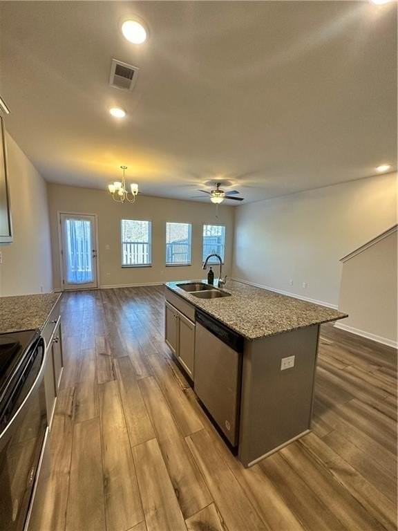 115 Buckingham Ln - Photo 2 of 21