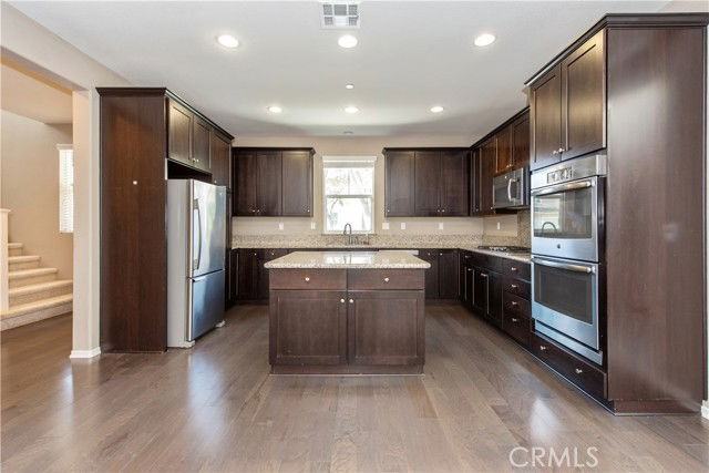 148 Compass - Photo 6 of 8