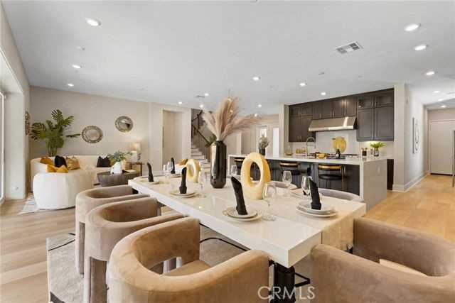 62 Claudius Ct - Photo 3 of 8