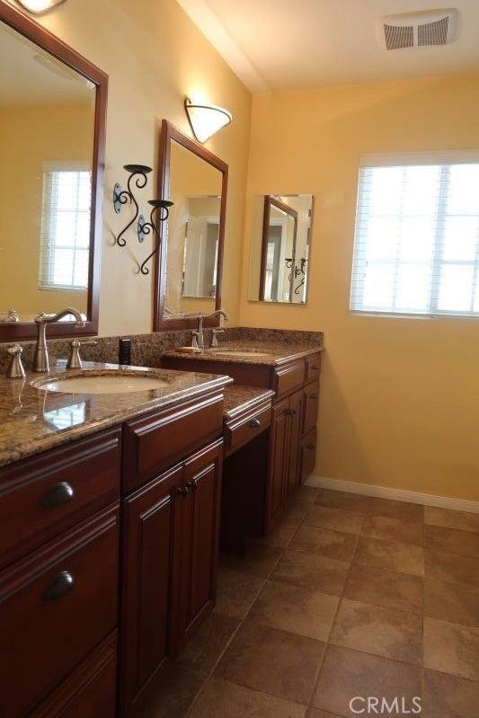 1419 E Madison Ave - Photo 3 of 8