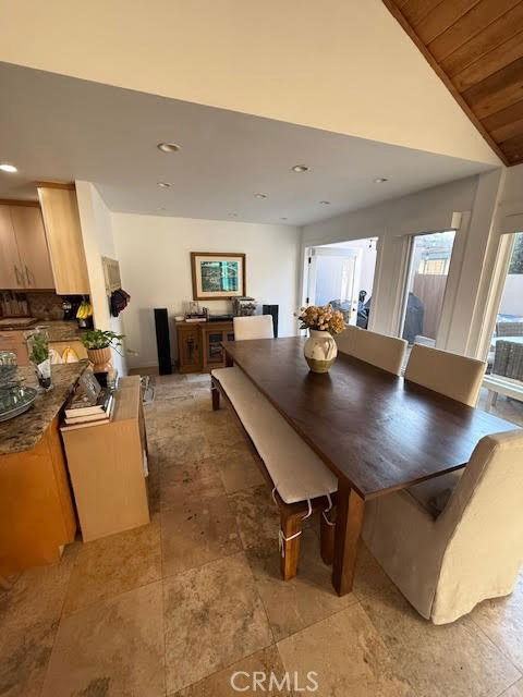 377 Magnolia Dr - Photo 6 of 8