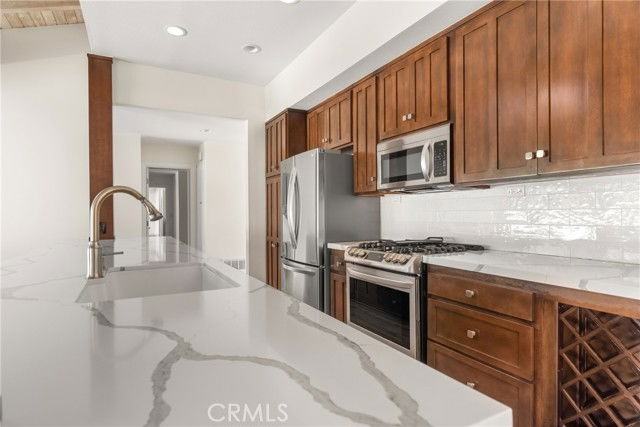 2111 Vista Dorado - Photo 2 of 8