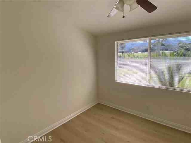 19137 Pleasantdale St - Photo 2 of 8