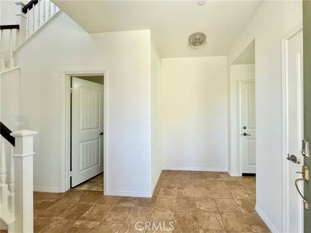 24339 Verdugo Cir - Photo 2 of 8
