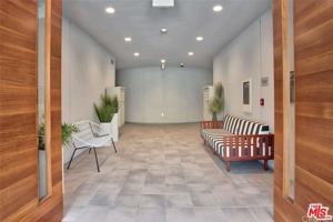 featured image of 4240 Laurel Canyon Blvd #402