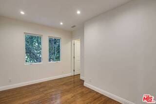 10634 Wellworth Ave - Photo 3 of 8