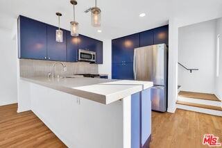 9917 Tabor St #3 - Photo 6 of 8