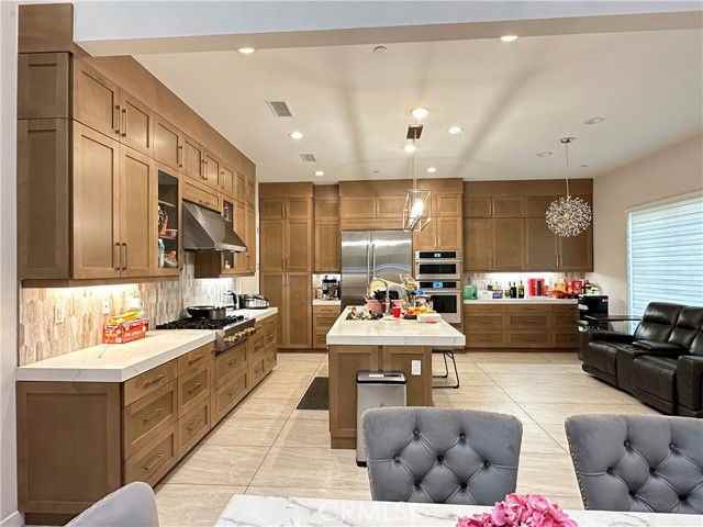 438 Sycamore Dr - Photo 7 of 8