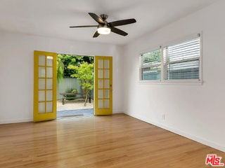 906 Venezia Ave #B - Photo 6 of 8