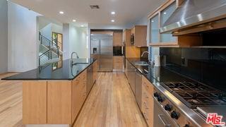 143 Union Jack Mall - Photo 5 of 8