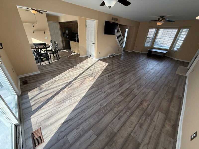 1148 Somerville Dr - Photo 3 of 8