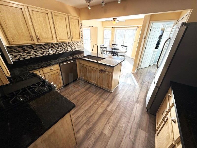 1148 Somerville Dr - Photo 6 of 8