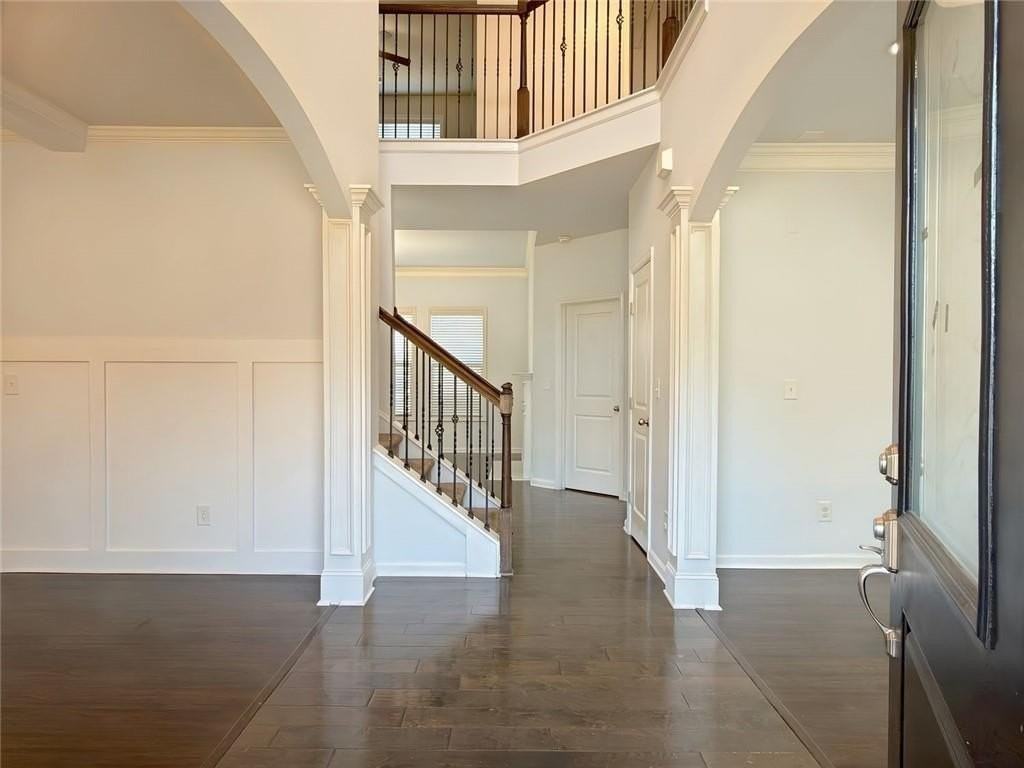 2886 Cove View Ct - Photo 3 of 50