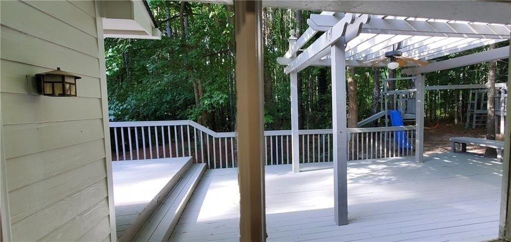 4505 Pinehollow Ct - Photo 5 of 21