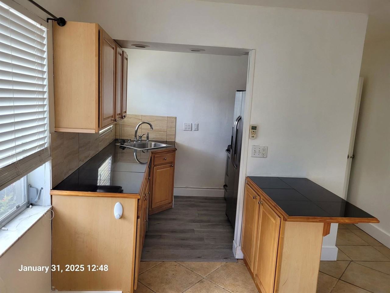 211 Ne 16th Ct #A - Photo 3 of 8