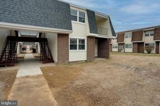 20 20--3 FLORENCE TOLLGATE - Photo 1 of 1