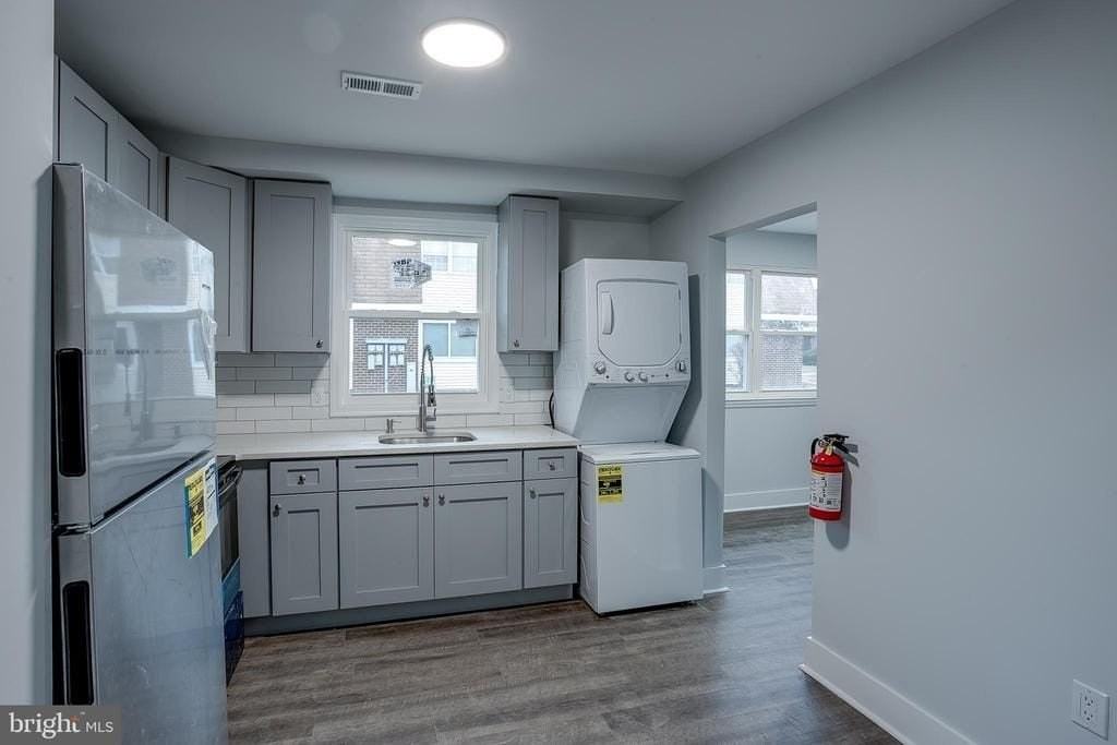 20 20--3 FLORENCE TOLLGATE - Photo 3 of 13