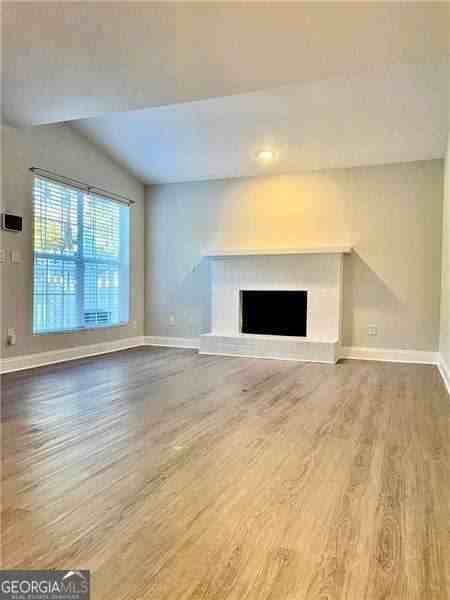 555 Picketts Bend Ct - Photo 6 of 15