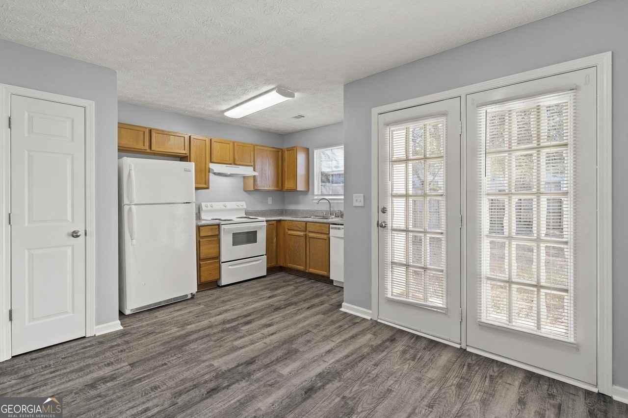 1469 Highway 42 N Apt A2 #A2 - Photo 6 of 26