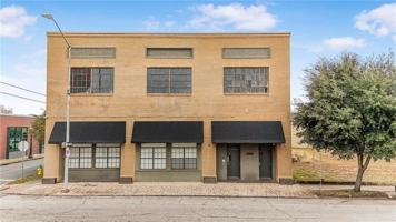 featured image of 308 Saint Louis St #107