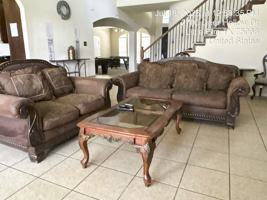 featured image of Deer Hollow Dr