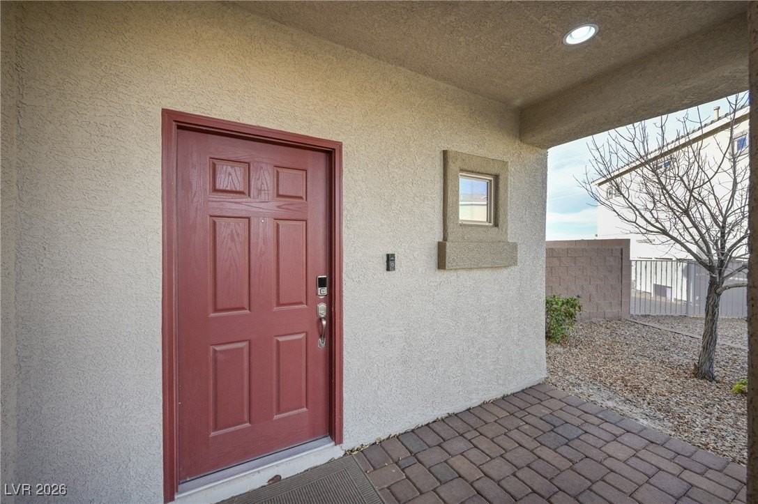 105 Kirkcaldy St - Photo 6 of 50