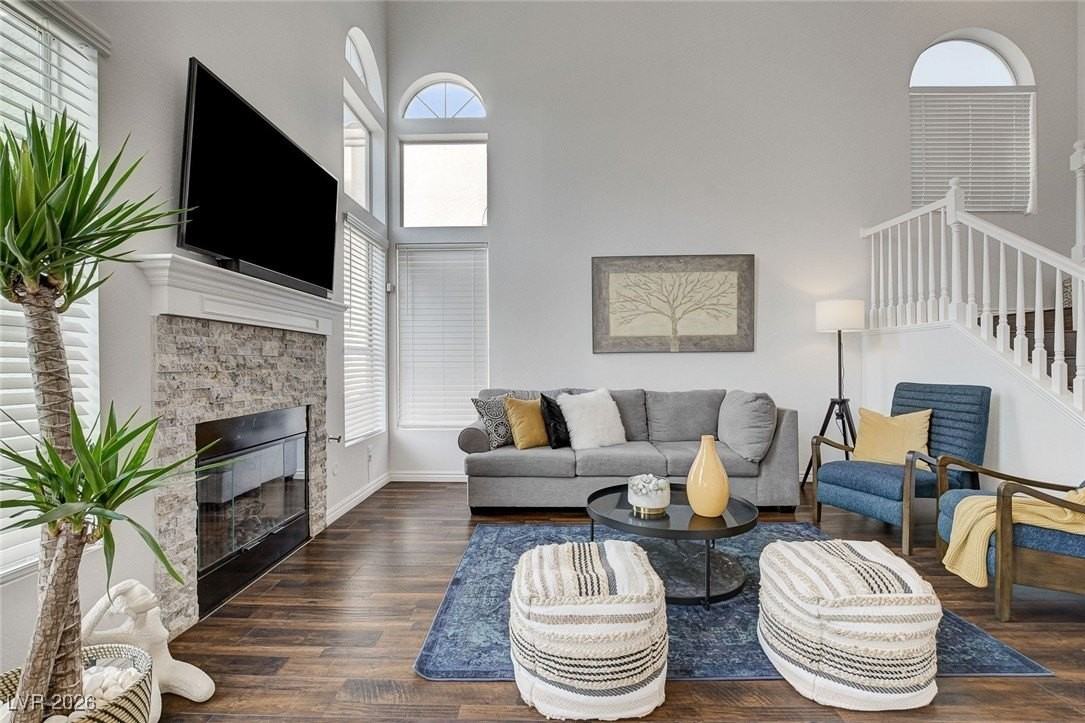 8208 Ogee Dr - Photo 4 of 49