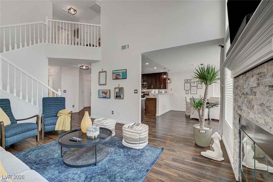 8208 Ogee Dr - Photo 6 of 49