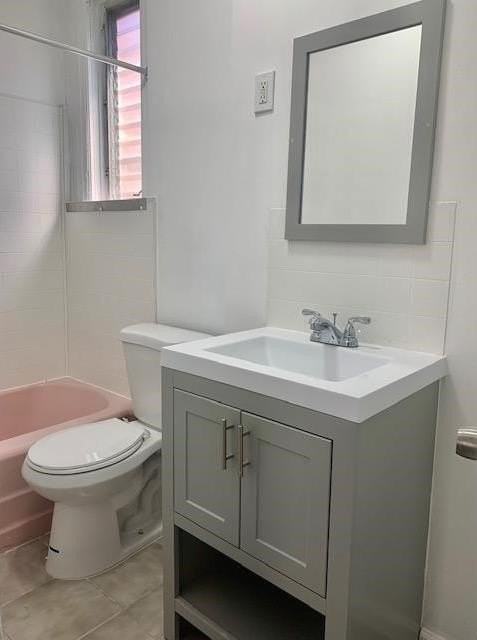 44 E 18th St #2R - Photo 6 of 10