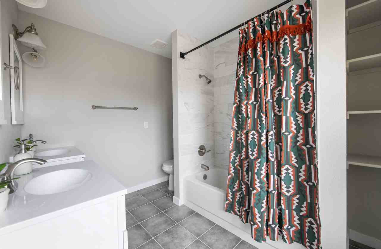 W 84th Cir - Photo 2 of 14