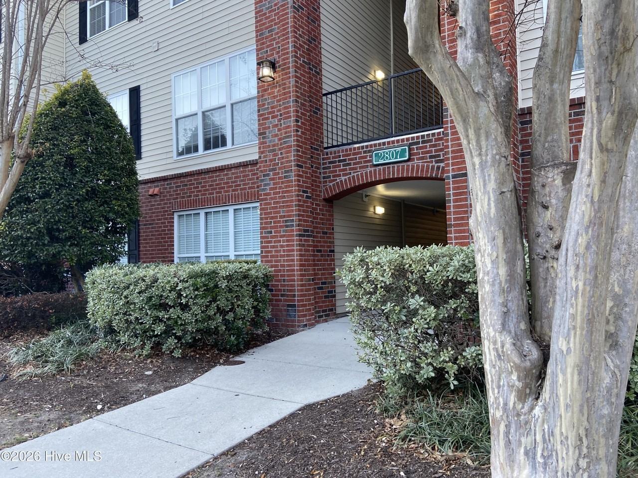 2807 Bloomfield Ln Unit 308 #308 - Photo 2 of 39