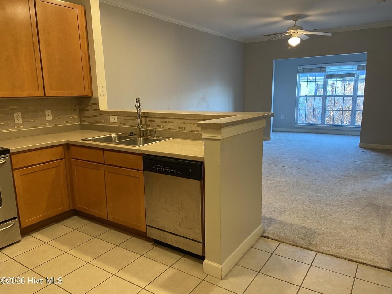 2807 Bloomfield Ln Unit 308 #308 - Photo 5 of 39