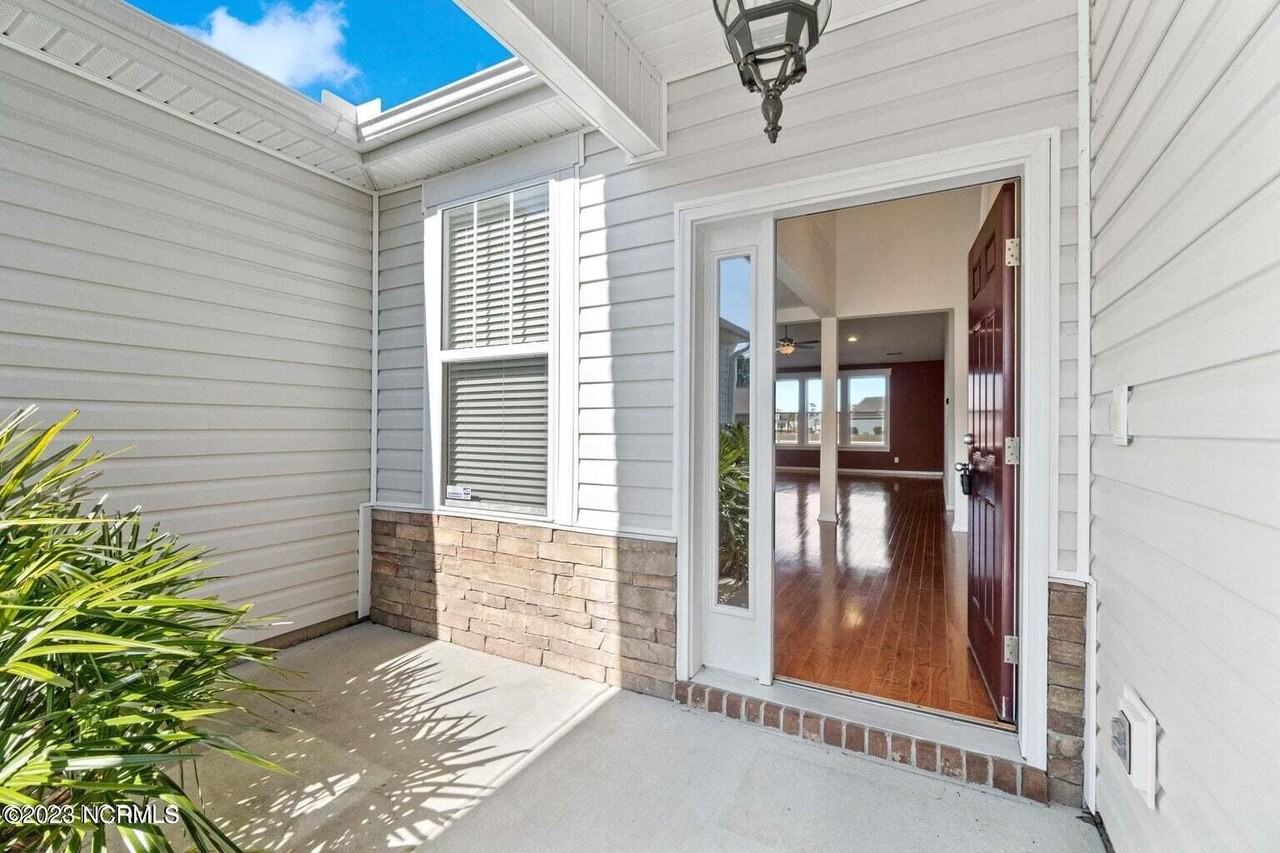 642 W Chatman Dr Nw - Photo 4 of 50