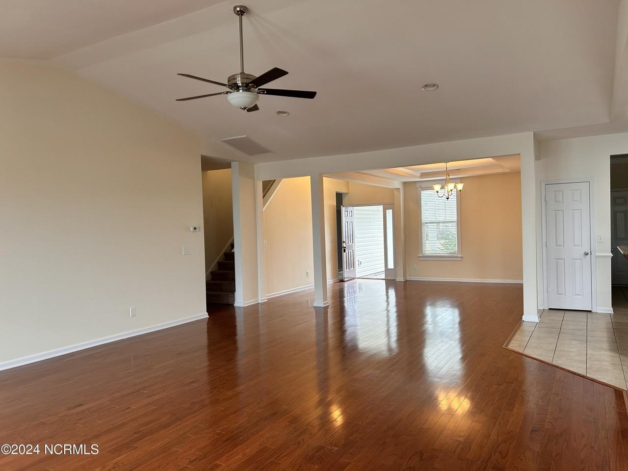 642 W Chatman Dr Nw - Photo 7 of 50