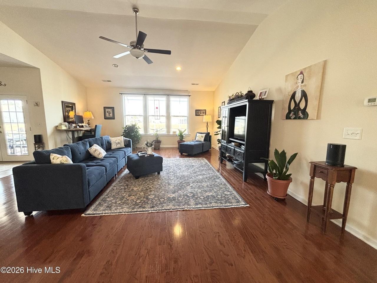 642 W Chatman Dr Nw - Photo 7 of 50