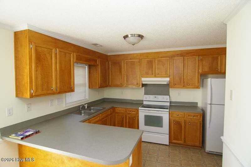 3979 Sterling Pointe Dr Unit Mmm3 #MMM3 - Photo 4 of 14