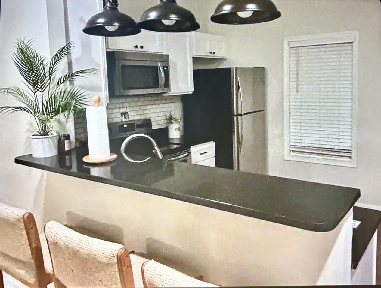 165 Walton Ave Apt A #A - Photo 3 of 25