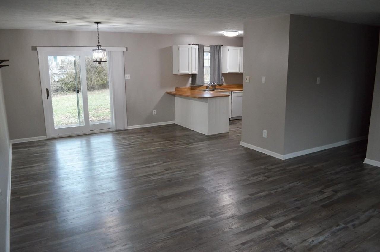 813 Pocahontas Trl - Photo 3 of 10