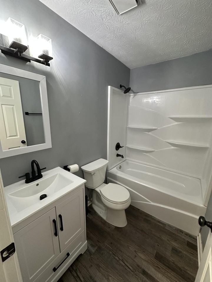 813 Pocahontas Trl - Photo 7 of 10