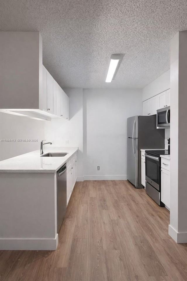 470 S Park Rd #7-205 - Photo 2 of 9