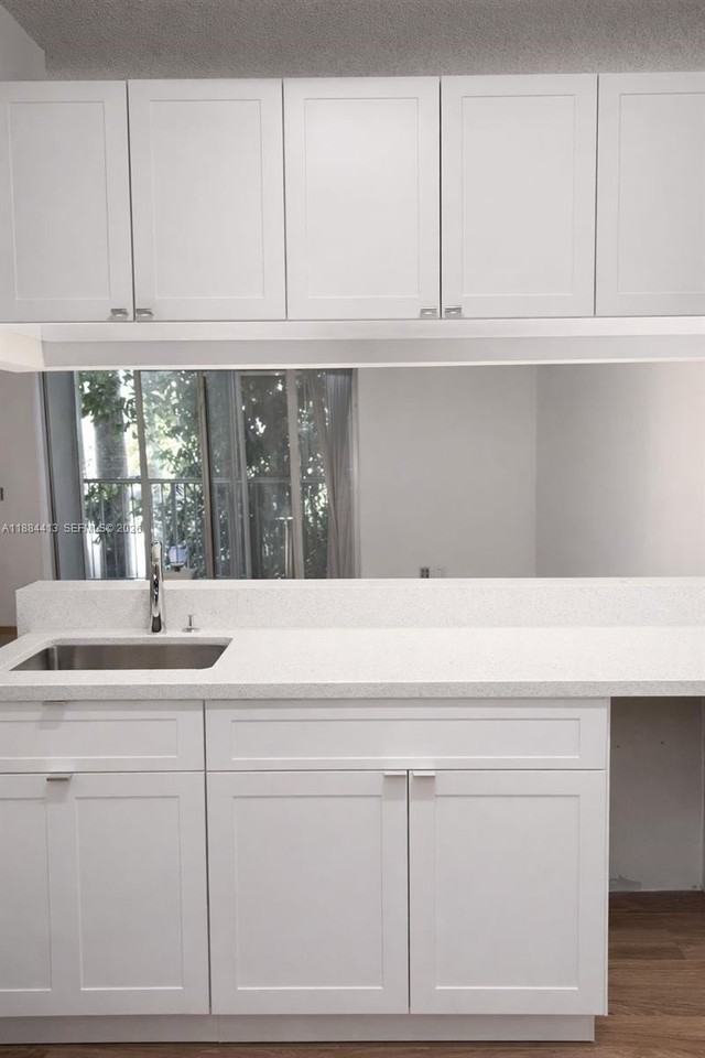 470 S Park Rd #7-205 - Photo 3 of 9