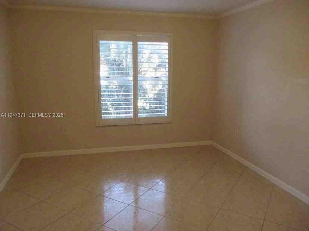 5199 Nw 7th St #309 - Photo 6 of 7