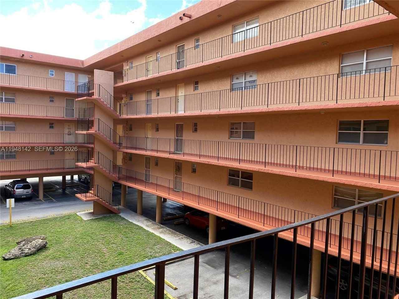 1890 W 56th St #1221