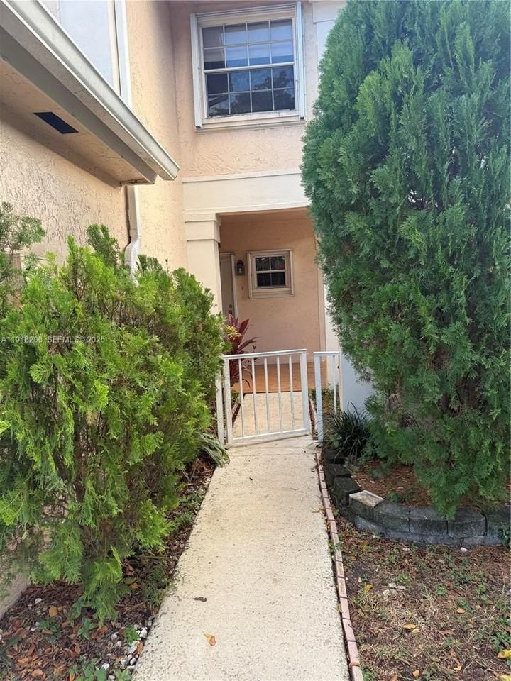 11864 Sw 99th St #0 - Photo 2 of 22