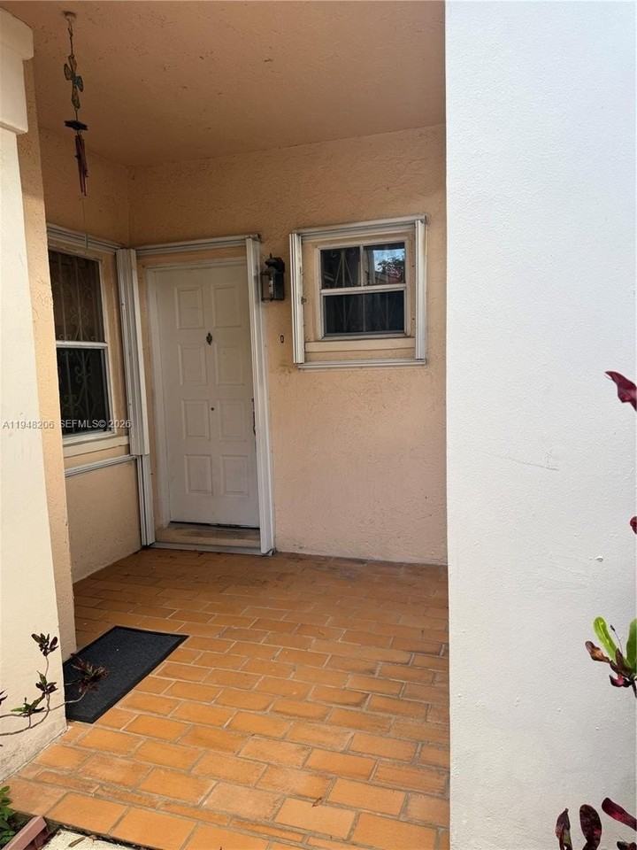 11864 Sw 99th St #0 - Photo 3 of 22